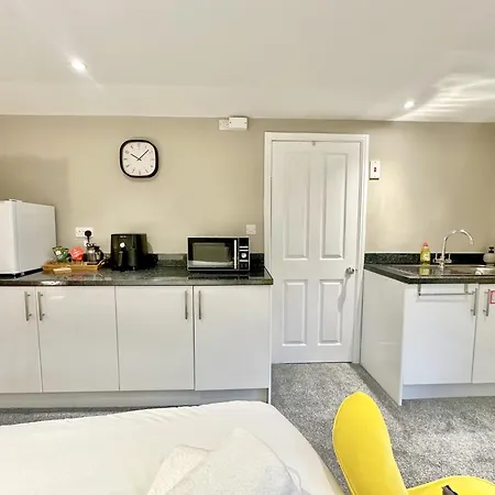 Firs Nook With Parking Apartment Stillington