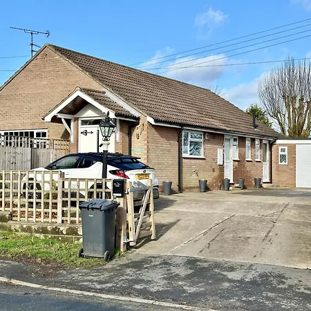 Firs Nook With Parking * Stillington